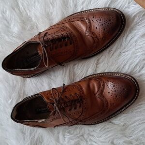Men"s Aston Grey Boyle Collection Wingtip Oxford Shoes. Brown Leather.Size 8 1/2